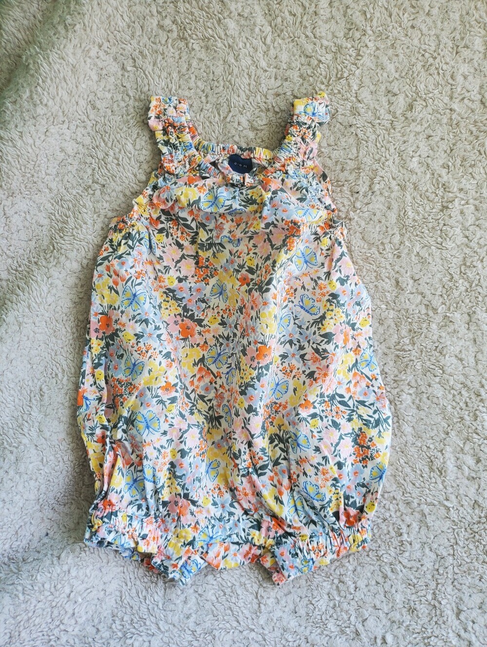 Floral Ruffled Baby Romper - Old Navy 3-6m